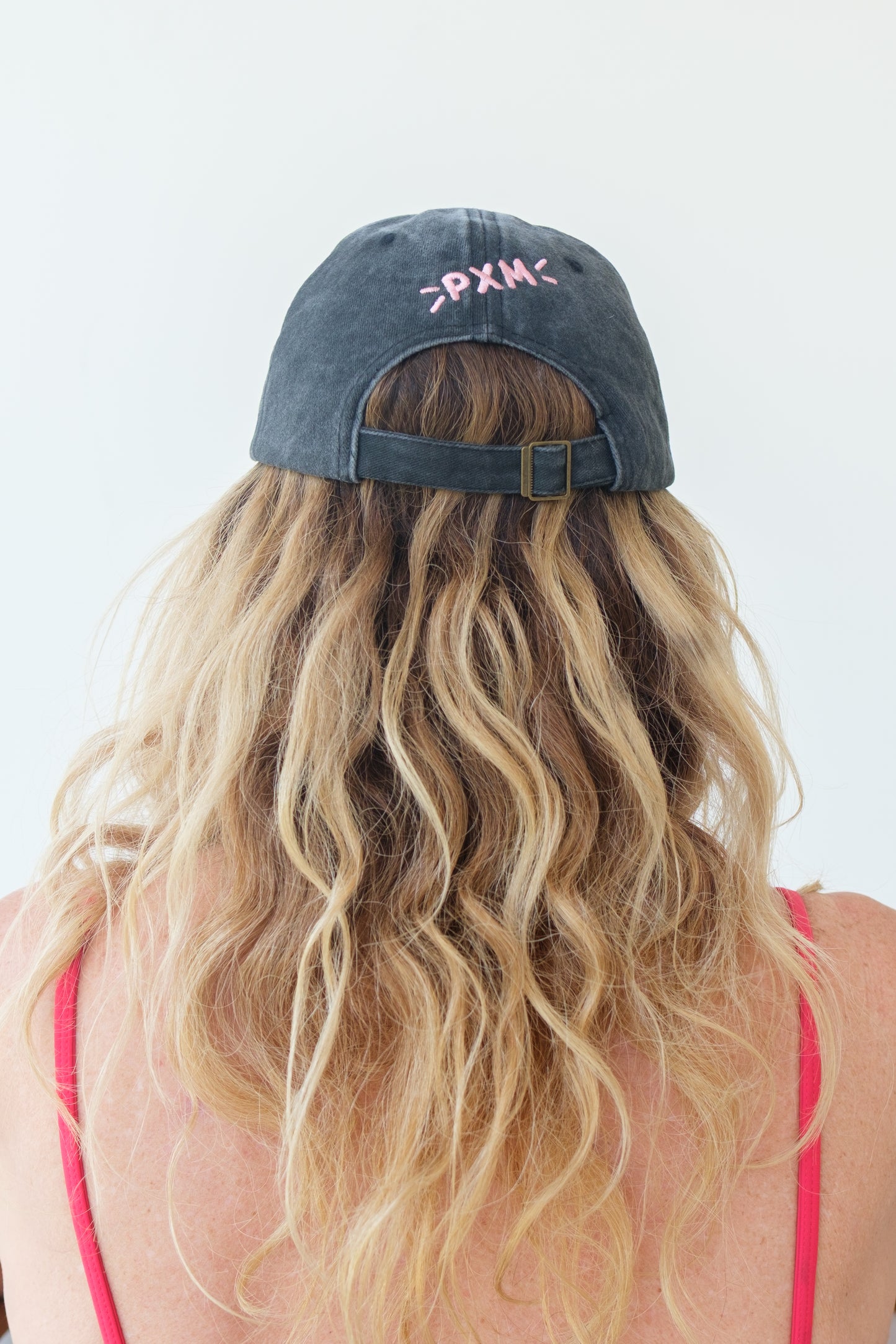 Washed black Cap — Heart & Arrow