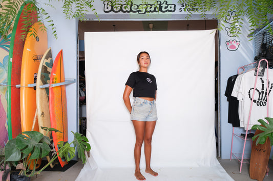 Bodeguita Cat Graphic Crop Tee