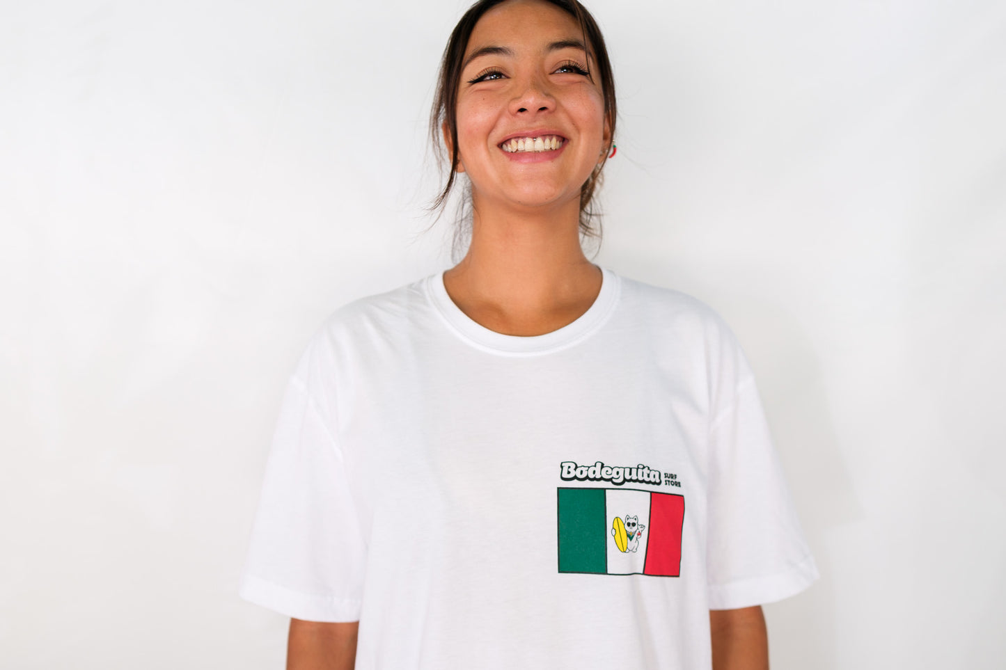 Bodeguita Cat graphic T-Shirt