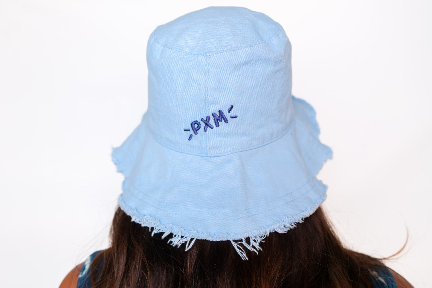 bucket blue