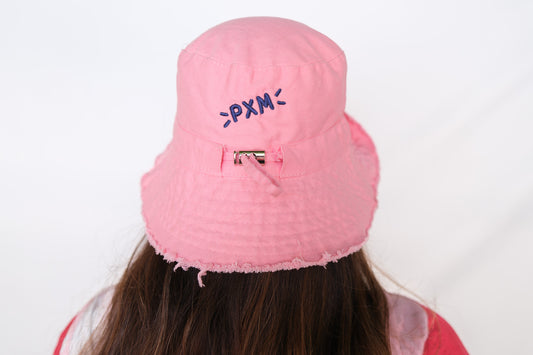 pink bucket
