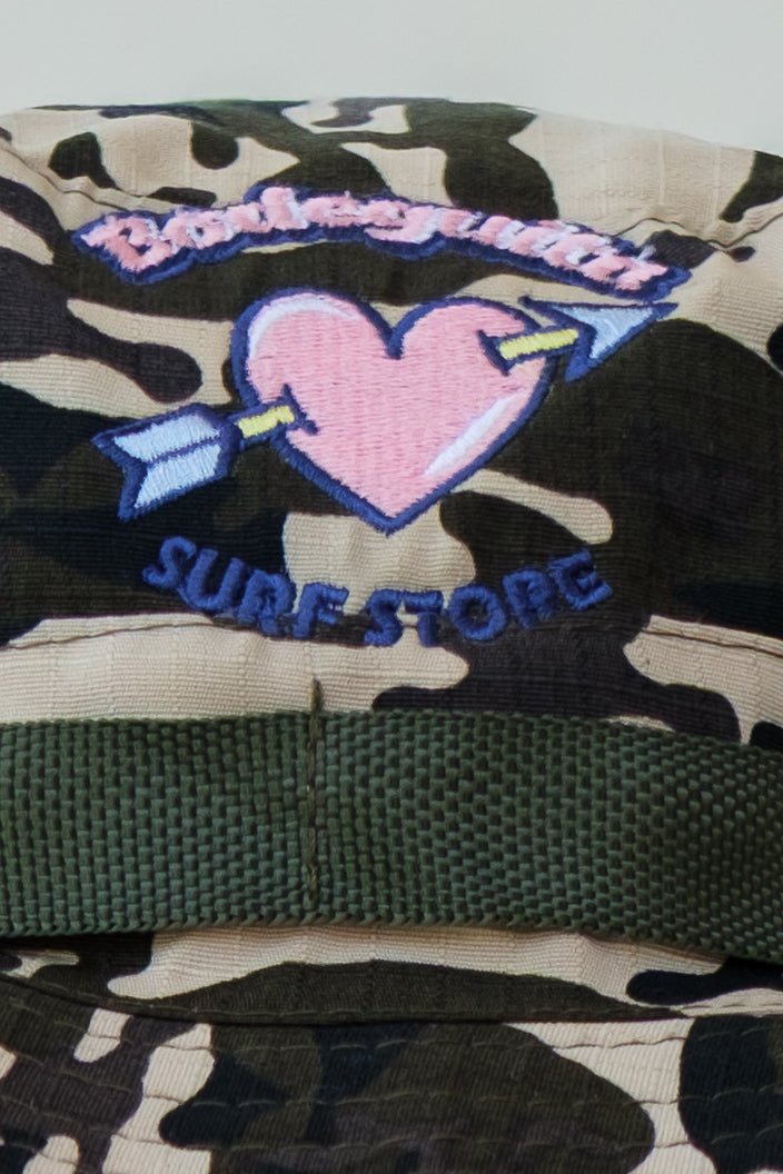 Camo Bucket hat with heart