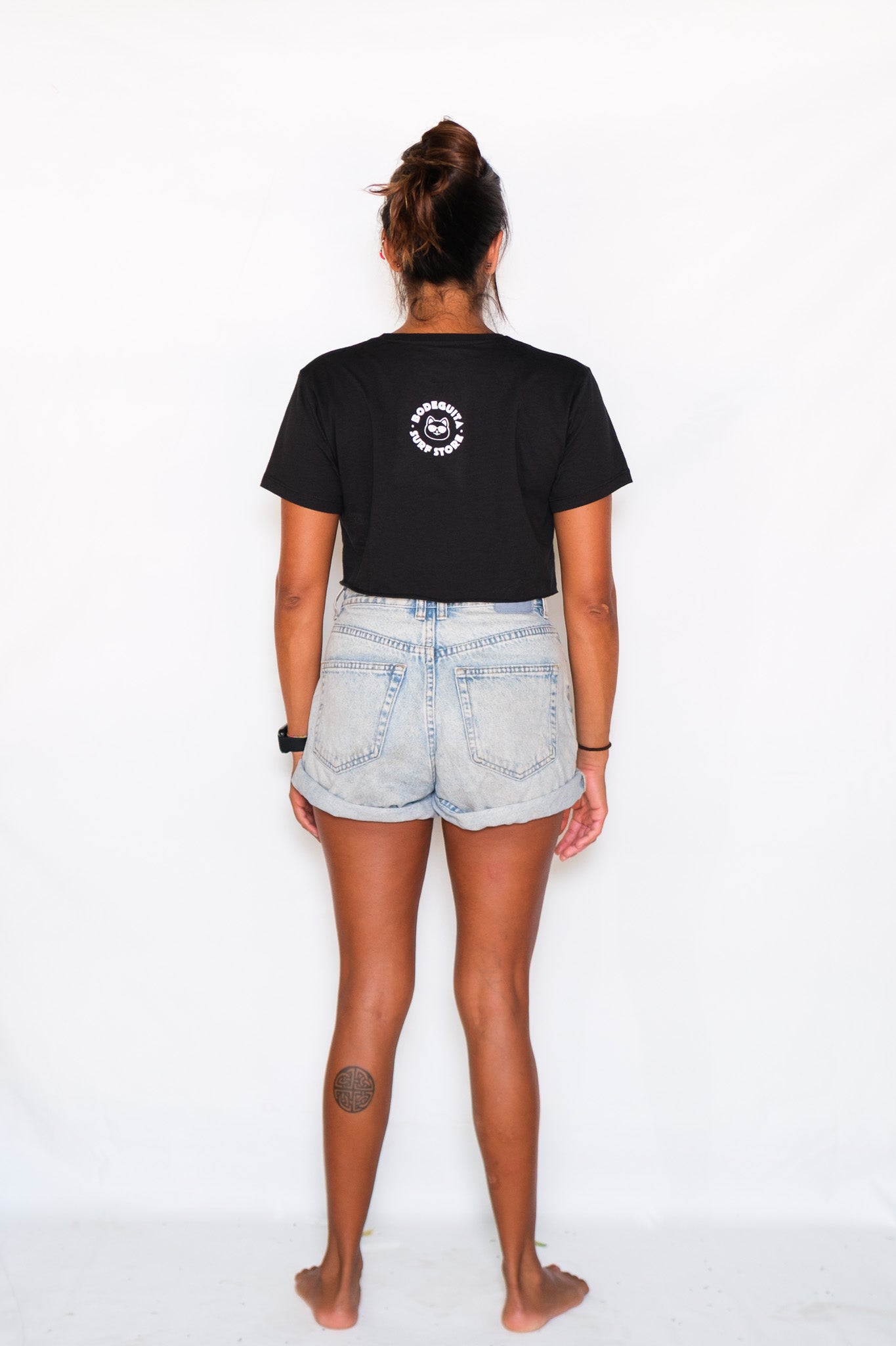 Bodeguita Cat Graphic Crop Tee