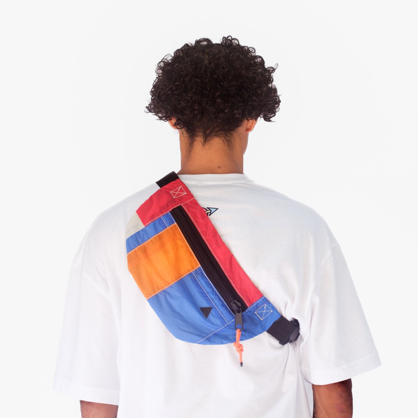 Riñonera multicolor retro de REMATE